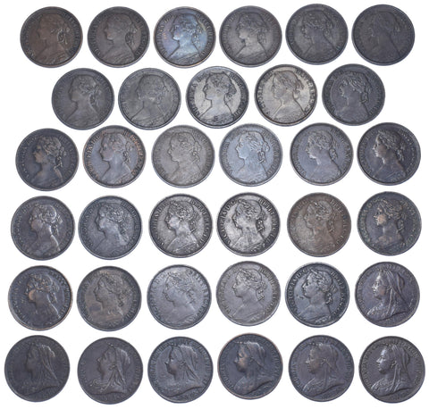 1860 - 1901 Farthings Lot (35 Coins) - British Bronze Coins - All Different